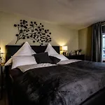 Appartement Awesome In Bernkastel-kus With Sauna